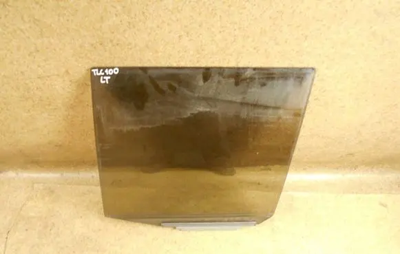 Toyota Land Cruiser (J100) Rear door window glass 