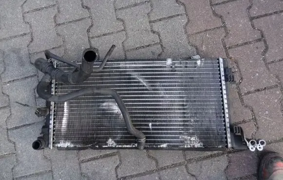 Skoda Fabia Mk2 (5J) Radiator set 6R0820411