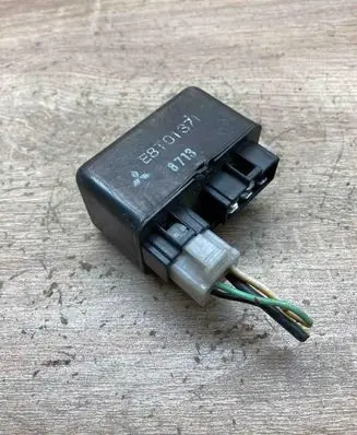 Mazda 626 Other relay E8T01371