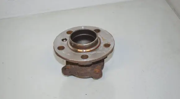 BMW 1 F40 Rear wheel ball bearing 8854389 33418854389