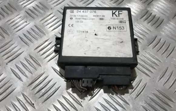 Opel Zafira A Comfort/convenience module 24437076 24437076kf