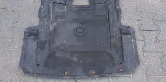 BMW 6 F12 F13 Engine splash shield/under tray 7184990
