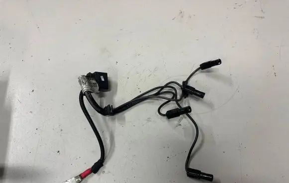 BMW 3 F30 F35 F31 Glow plug wires 8588448 EMS464A