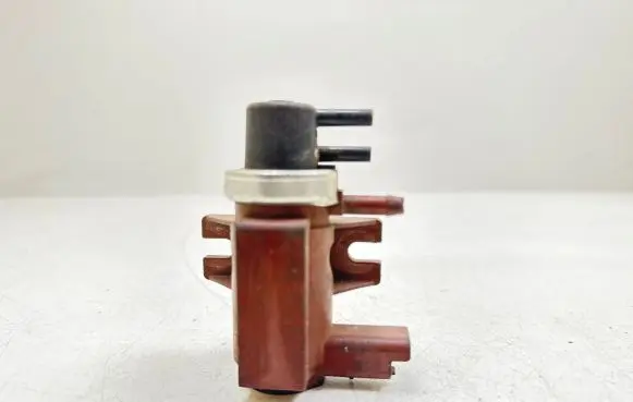 Ford Focus Turbo solenoid valve 9652570180