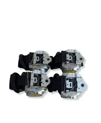 Volkswagen Golf VIII Set of seat belts 