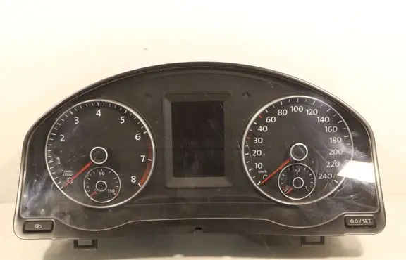 Volkswagen Golf Plus Clock 5M0920871
