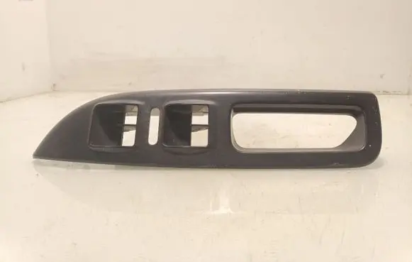 Skoda Octavia Mk2 (1Z) Front door window switch trim 1Z1867171