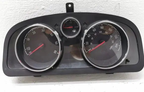 Opel Antara Speedometer (instrument cluster)