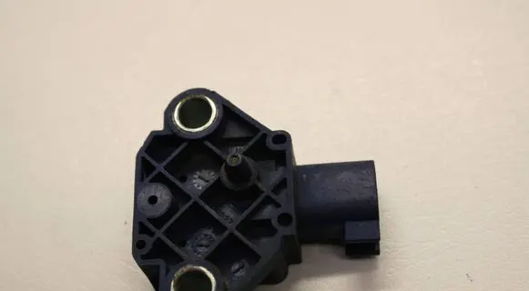 Volvo V50 Airbag deployment crash/impact sensor 8042A5 30737140