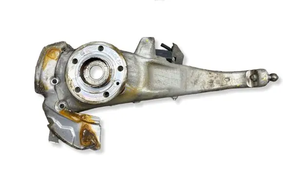 Land Rover Range Rover Sport L461 Front wheel hub M9R32C300AC