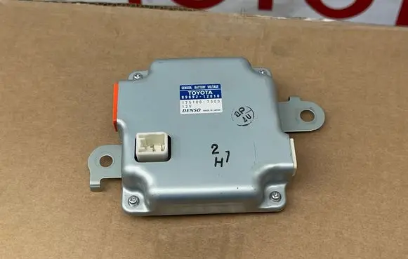 Toyota Yaris Other control units/modules 8989212010