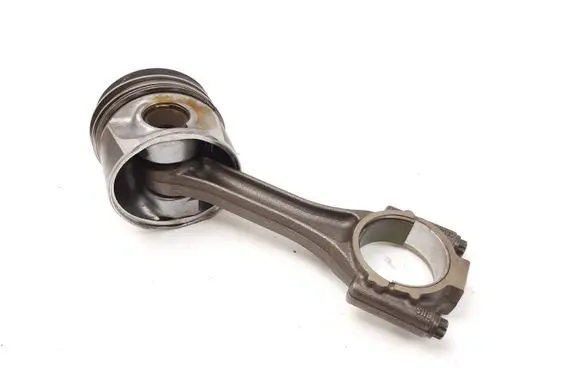 Volkswagen Caddy Piston with connecting rod 034 03LA