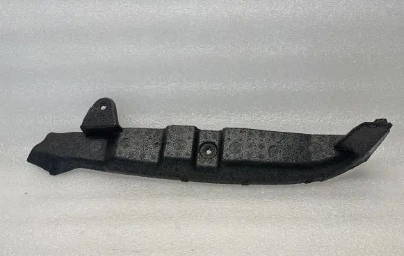 Audi A3 S3 8P Fender foam support/seal 8P0821111A