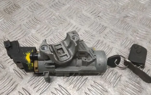 Mazda 323 F Ignition lock
