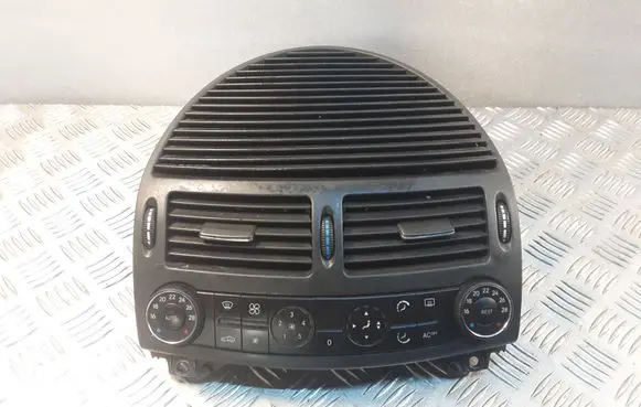 Mercedes-Benz E W211 Climate control unit 2118300385