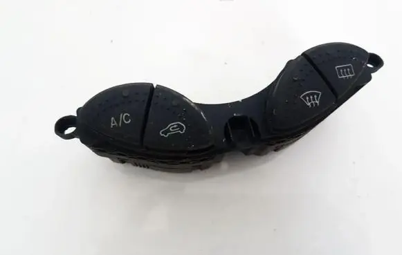 Ford Focus Air conditioning (A/C) switch 