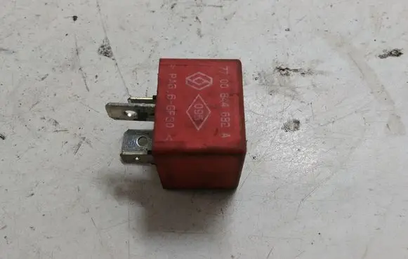 Renault Espace - Grand espace IV Other relay 7700844682A