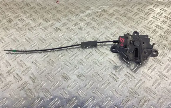 Lexus CT 200H Engine bonnet/hood lock/catch