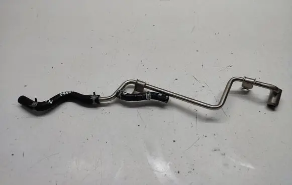 Coolant pipe/hose
