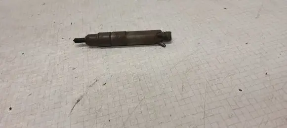 Seat Ibiza II (6k) Fuel injector 038130201G
