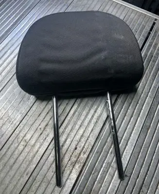 Mini One - Cooper R50 - 53 Front seat headrest 