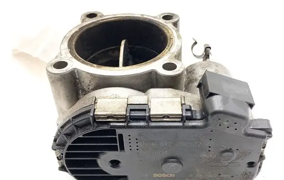 Mercedes-Benz E W212 Engine shut-off valve A6420900270