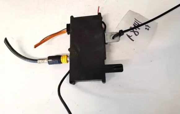 Antenna control unit