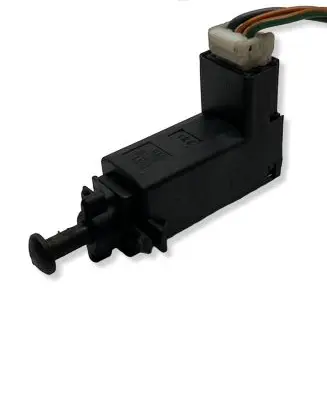 Land Rover Discovery Brake pedal sensor switch XKB100170
