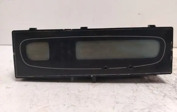 Renault Laguna II Screen/display/small screen P8200002604