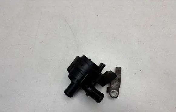 Skoda Octavia Mk3 (5E) Electric auxiliary coolant/water pump 5Q0965567J