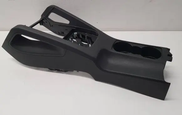 Volkswagen Scirocco Center console 1K0863243 5K0862531A 1K0863179