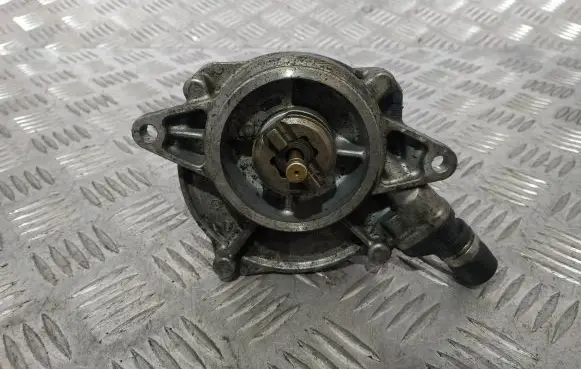 Audi A6 S6 C6 4F Vacuum pump 057145100L 7000130202