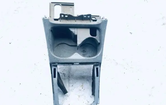 Toyota RAV 4 (XA20) Cup holder 5562042020 55620-42020
