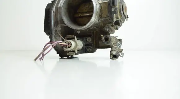 Audi A3 S3 8P Throttle body valve 06A133064M