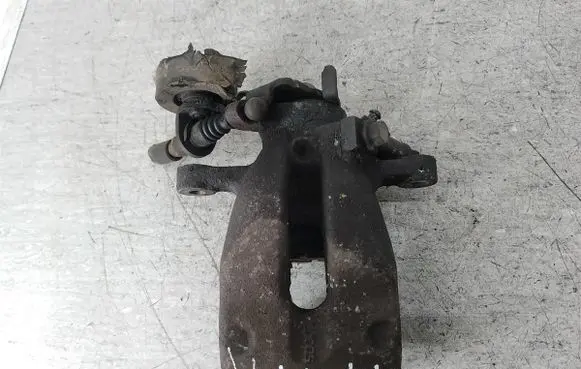 Opel Astra G Rear brake caliper 