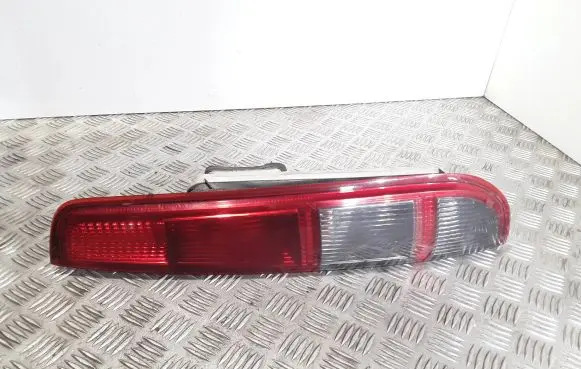 Ford Focus Rear/tail lights 4M5113N004