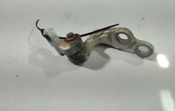 Ford Focus C-MAX Rear door lower hinge 