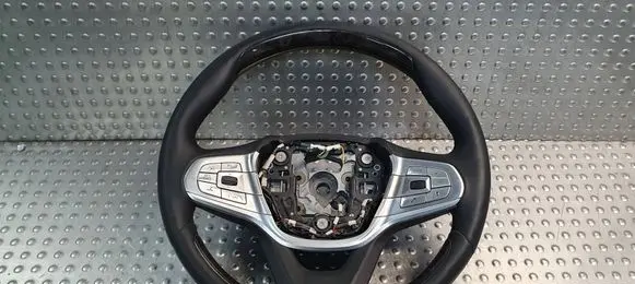 BMW 7 G11 G12 Steering wheel 6873930