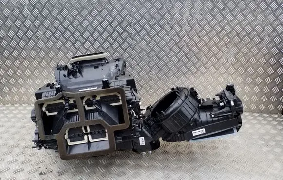 BMW i4 Interior heater climate box assembly housing 6993762