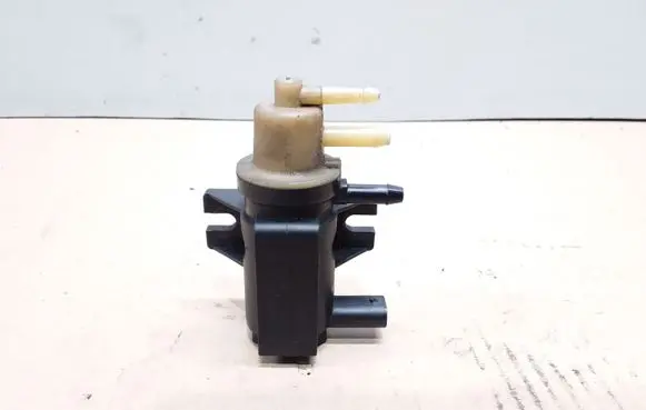 Mercedes-Benz Sprinter W906 Turbo solenoid valve A0091533128