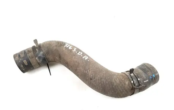 Toyota Hilux (AN10, AN20, AN30) Engine coolant pipe/hose 16572-0L030