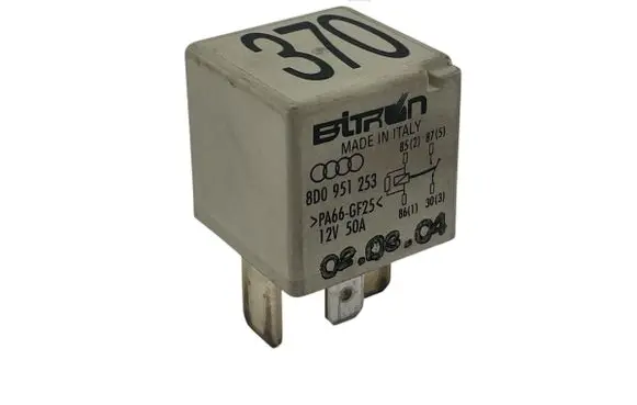 Audi A6 S6 C5 4B Other relay 8D0951253 2E0937099G 7M0951253A