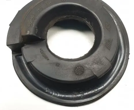 Dacia Sandero Rear coil spring 8200257863