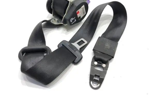 Audi Q7 4L Front seatbelt 606727200