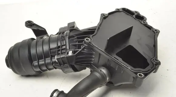 Volvo V60 Oil filter mounting bracket 30757730