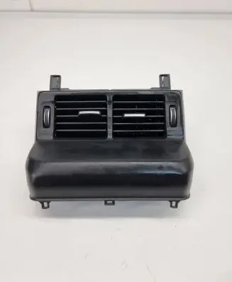 Land Rover Evoque II Rear air vent grill K8D267448A