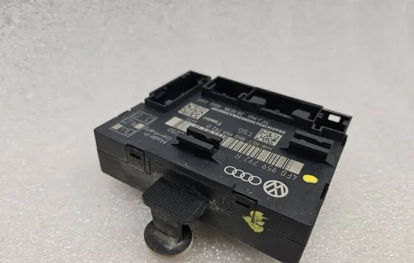 Audi A6 S6 C6 4F Door control unit/module 4F0959792R 8K0959792D