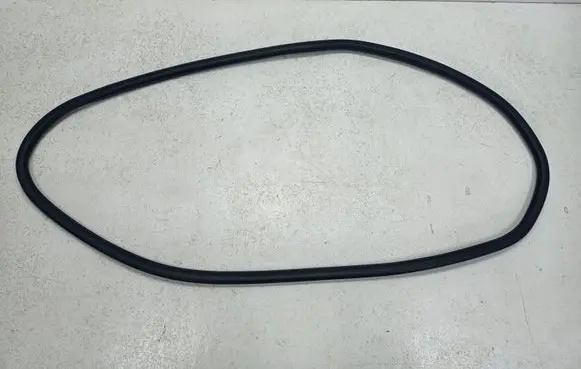 Peugeot 2008 II Rubber seal rear door 9825831480