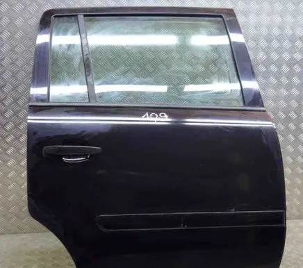 Opel Zafira B Rear door 13132076 13163901