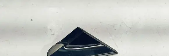 Subaru Outback (BS) Fender end trim 